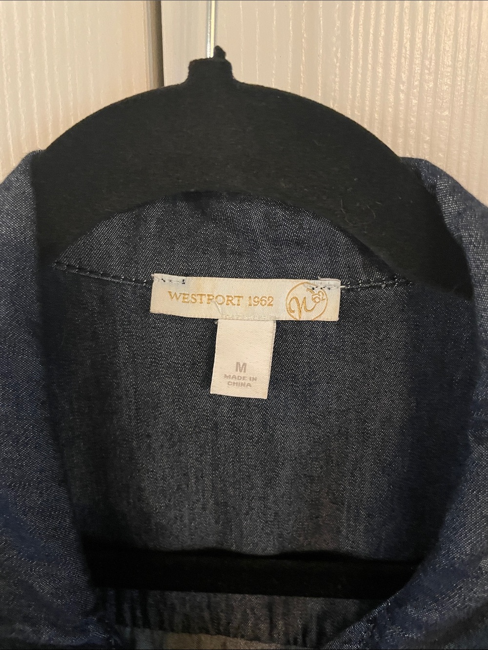 Lightweight jacket - Picture 4 of 4